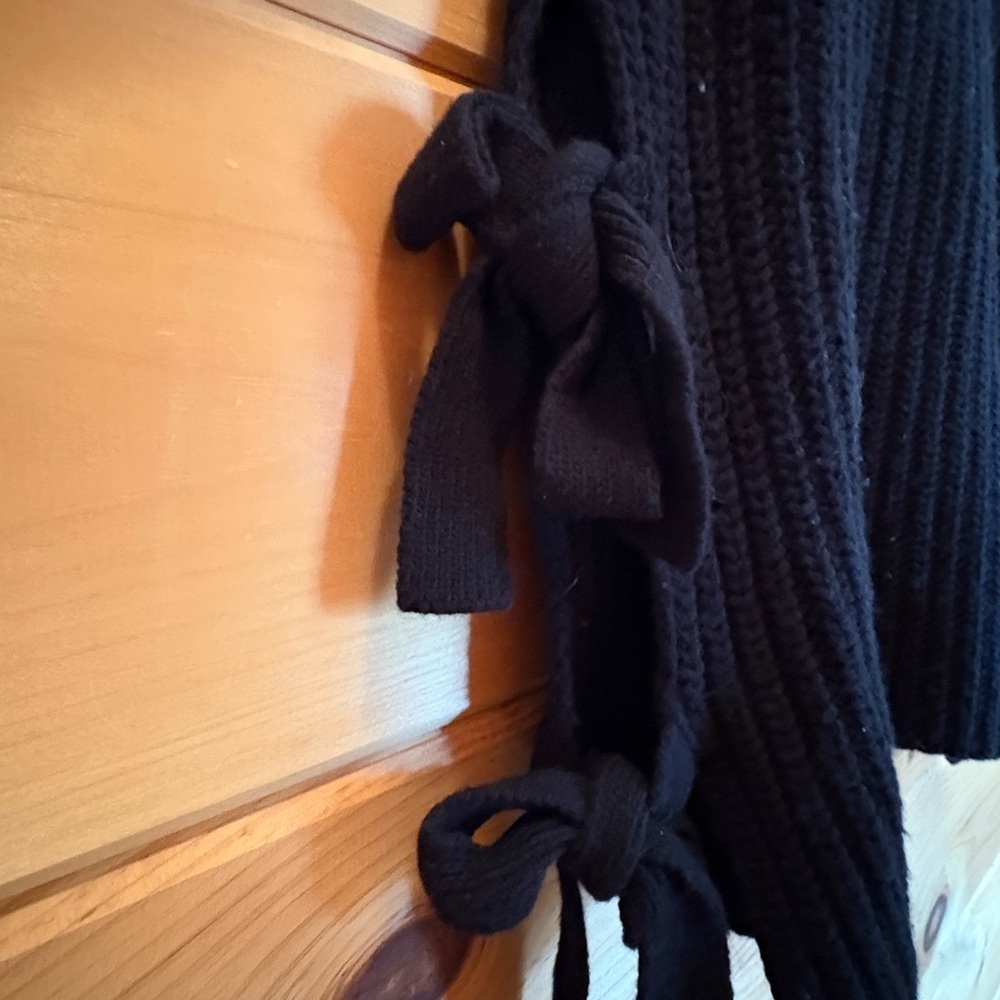 UGG Black Chunky Knit Turtleneck Sweater with ties on side. Size Small - Picture 4 of 7